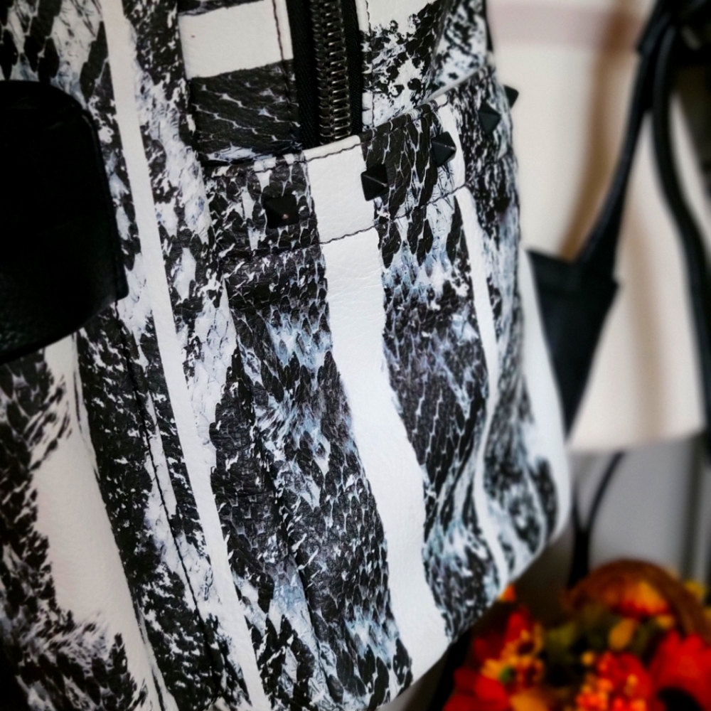 Calvin Klein Jeans Collection Fall 2018  Backpack - Picture 6 of 16